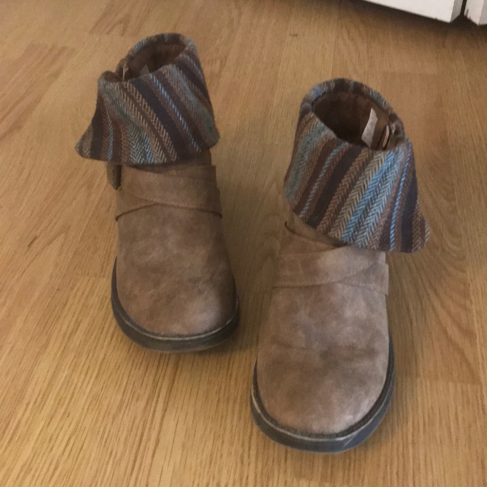 Cute shoes!